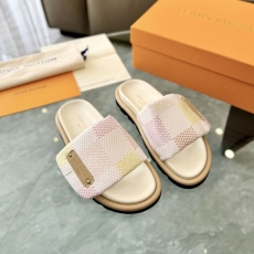 Louis Vuitton Slippers